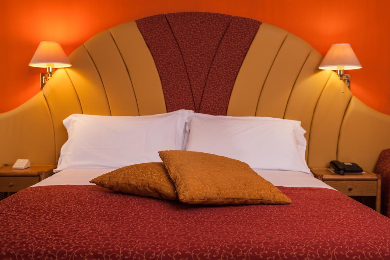 Hotel Resort Marinella Габичче-Маре Экстерьер фото