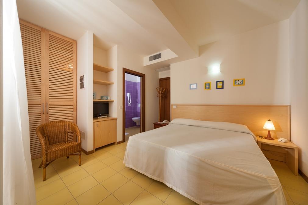 Hotel Resort Marinella Габичче-Маре Экстерьер фото